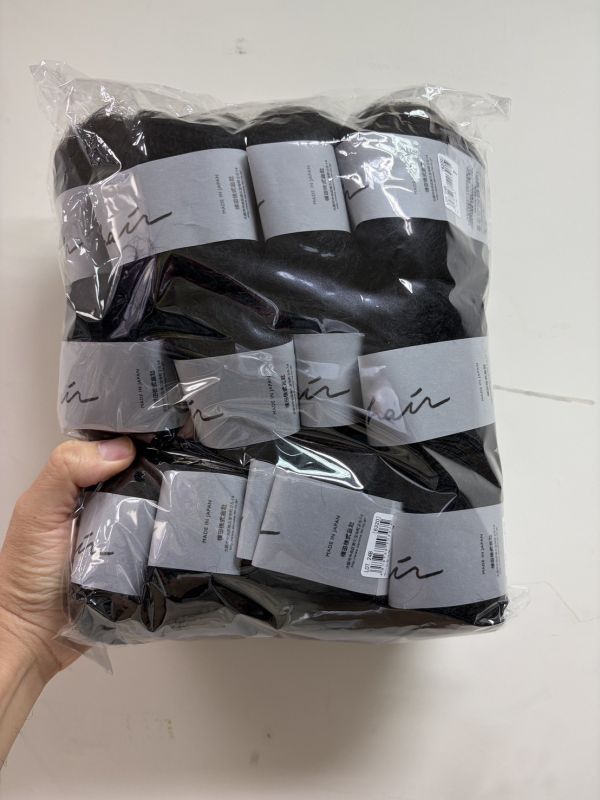 DARUMA最受矚目新品，輕柔優雅毛海毛衣材料包 （13顆毛線＋ 教學影片） 