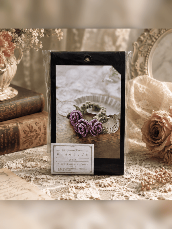 【絕版珍藏】日本可樂牌 Clover - 玫瑰花冠編織髮圈｜材料包+工具+教學影片 可樂牌, Clover, 毛線森林, 絕版材料包, 絕版珍藏, 玫瑰花冠編織髮圈