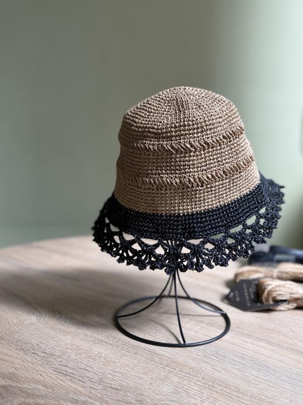 DARUMA - 典雅花邊漁夫帽 A 