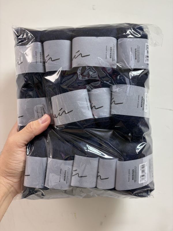 DARUMA最受矚目新品，輕柔優雅毛海毛衣材料包 （13顆毛線＋ 教學影片） 