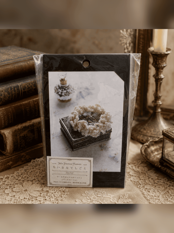 【絕版珍藏】日本可樂牌 Clover - 森林幸運草髮圈（白色）｜材料包+工具+教學影片 可樂牌, Clover, 毛線森林, 絕版材料包, 絕版珍藏, 森林幸運草髮圈