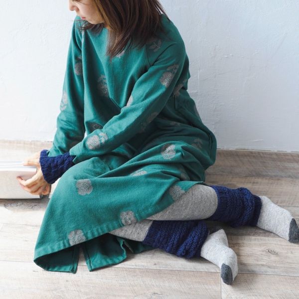 日本Hará Wool 材料包 - 28 我的第一雙棒針保暖護腳套 