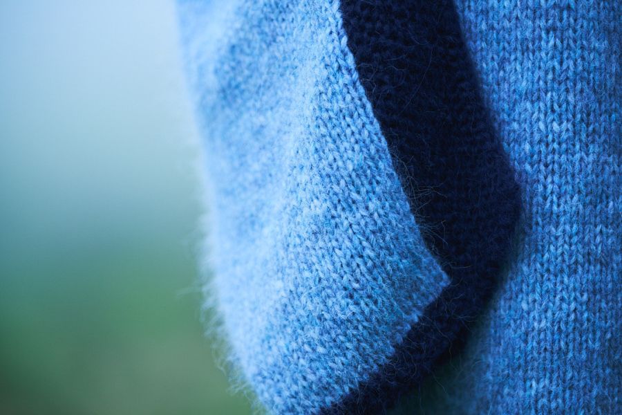 isk-036 山嵐霧語｜棒針連帽斗篷式背心材料包，5顆線材＋教學影片！ baby alpaca,poncho,vest,連帽,斗篷,背心,毛衣,羊駝,毛線,棒針,保暖,時尚,穿搭,北歐,民族風