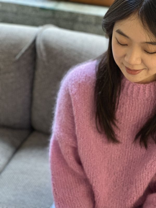 DARUMA最受矚目新品，輕柔優雅毛海毛衣材料包 （13顆毛線＋ 教學影片） 