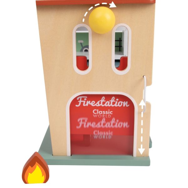 木製小屋｜消防救援中心 Fire Station｜職業扮家家酒 兒童生日禮物推薦．適合3歲以上【德國Classic world客來喜經典木玩】 classic world,德國木玩具,德國,客來喜,德國客來喜,德國classicworld,classicworld,classicworld台灣代理,classicworld獨家代理,德國設計玩具,玩具,木玩,經典木玩,木製玩具,木質玩具,兒童玩具,寶寶玩具,益智,益智玩具,安全玩具,無甲醛,零甲醛,無毒,環保漆,手眼協調,視覺發展玩具,智能發展玩具,視覺專注,抓握力,感官認知,角色扮演,牙