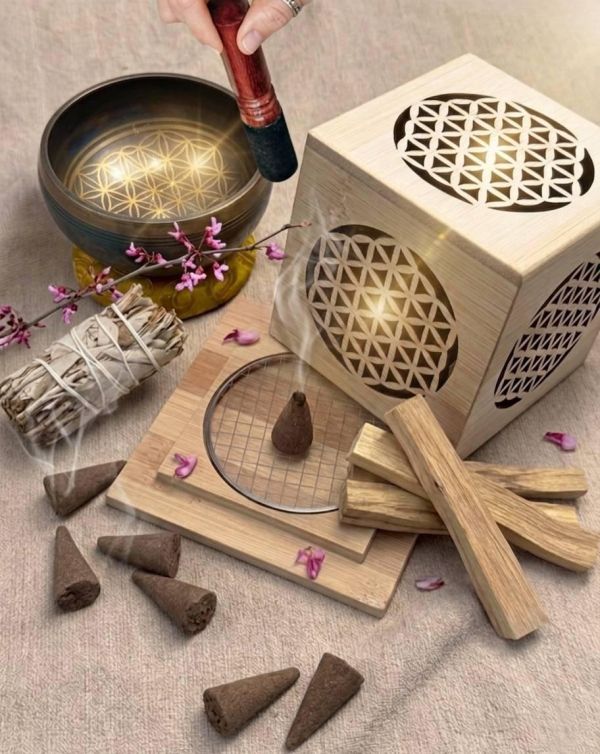 生命之花薰香木盒&香錐組合｜淨化 生命之花 鼠尾草 秘魯聖木 淨化,生命之花,鼠尾草,秘魯聖木,塔香,香錐,薰香,品植Purigin,能量