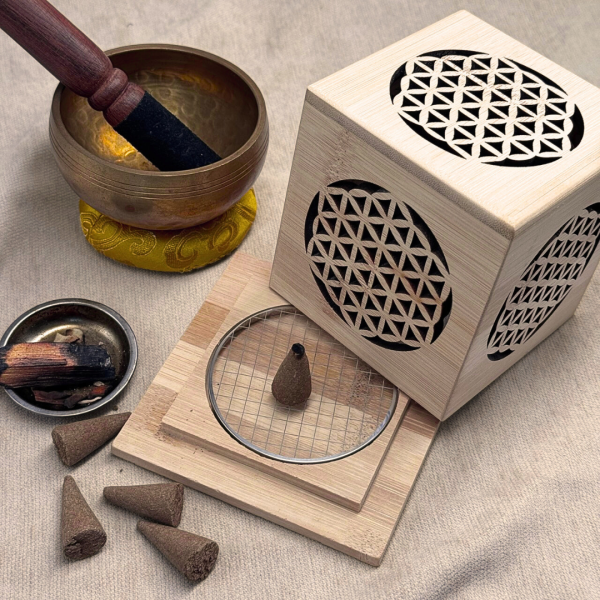 生命之花薰香木盒&香錐組合|淨化 生命之花 鼠尾草 秘魯聖木 淨化,生命之花,鼠尾草,秘魯聖木,塔香,香錐,薰香,品植Purigin,能量