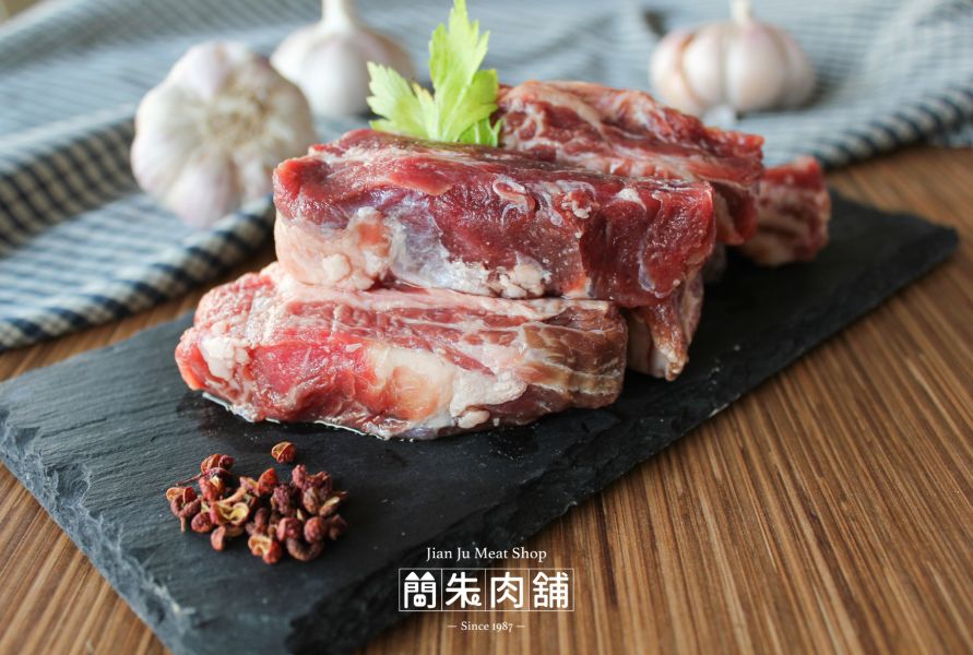 嚴選牛肋條(2盒入) 牛肋條,牛肉,烤牛肋條,牛肋排,牛排,肉類,蛋白質,健康飲食,美食,烹飪,簡朱肉舖,台灣