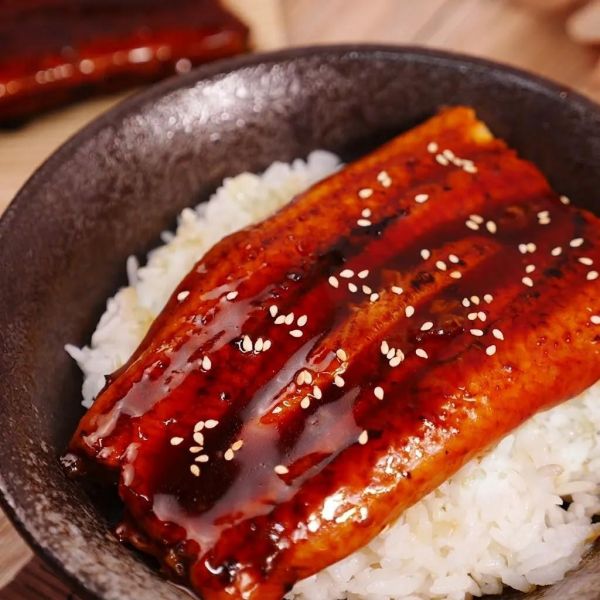 日式蒲燒鰻魚 