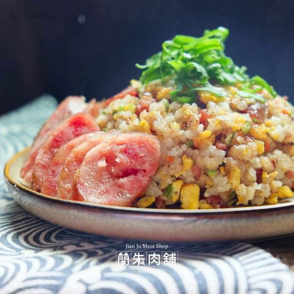 食譜分享-香腸蛋炒飯 