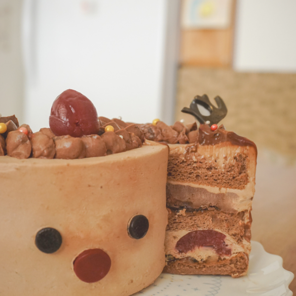 黑森林小鹿 戚風蛋糕,生日蛋糕,小份量蛋糕,兩人慶生蛋糕,巧克力蛋糕
,無麩質,新竹蛋糕,咖啡店甜點, 聖誕節蛋糕