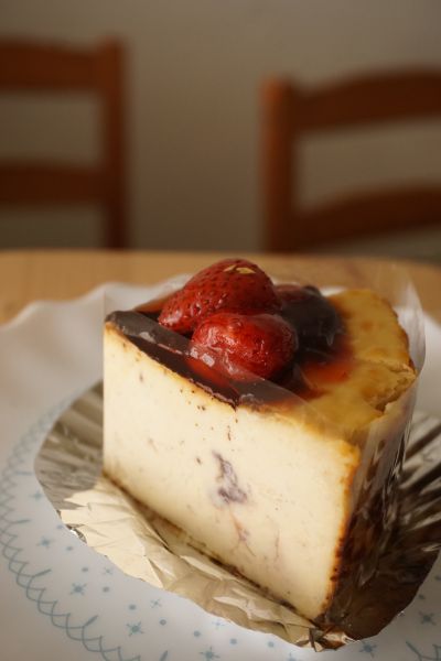 漬草莓巴斯克乳酪 糖漬草莓, 巴斯克, 半熟乳酪,乳酪蛋糕, cheesecake, basque,新竹蛋糕,慶生蛋糕