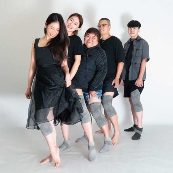 【新春限定】33 護膝 添長遞久 (單入裝) USTINI 我挺你健康鞋,護膝推薦,銀纖維護膝,排靜電護膝,久站久走護膝,遠紅外線護具,石墨烯護膝,醫療級護膝,台灣製護膝,膝蓋疼痛舒緩,33護膝添長遞久