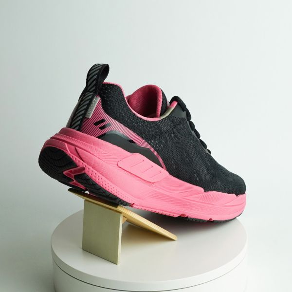 白沙屯媽祖 x 豹豹極地鞋 + 米其林排靜電襪 + 鞋帶 - 黑桃豹 USTINI我挺你健康鞋,豹豹極地鞋,豹豹鞋,馬拉松跑鞋,白沙屯媽祖,繞境鞋,進香鞋,排靜電鞋,接地氣鞋,久走久站鞋,足底筋膜炎鞋,拇指外翻鞋,健康鞋,好穿的鞋,好走的鞋,太極鞋,極地鞋