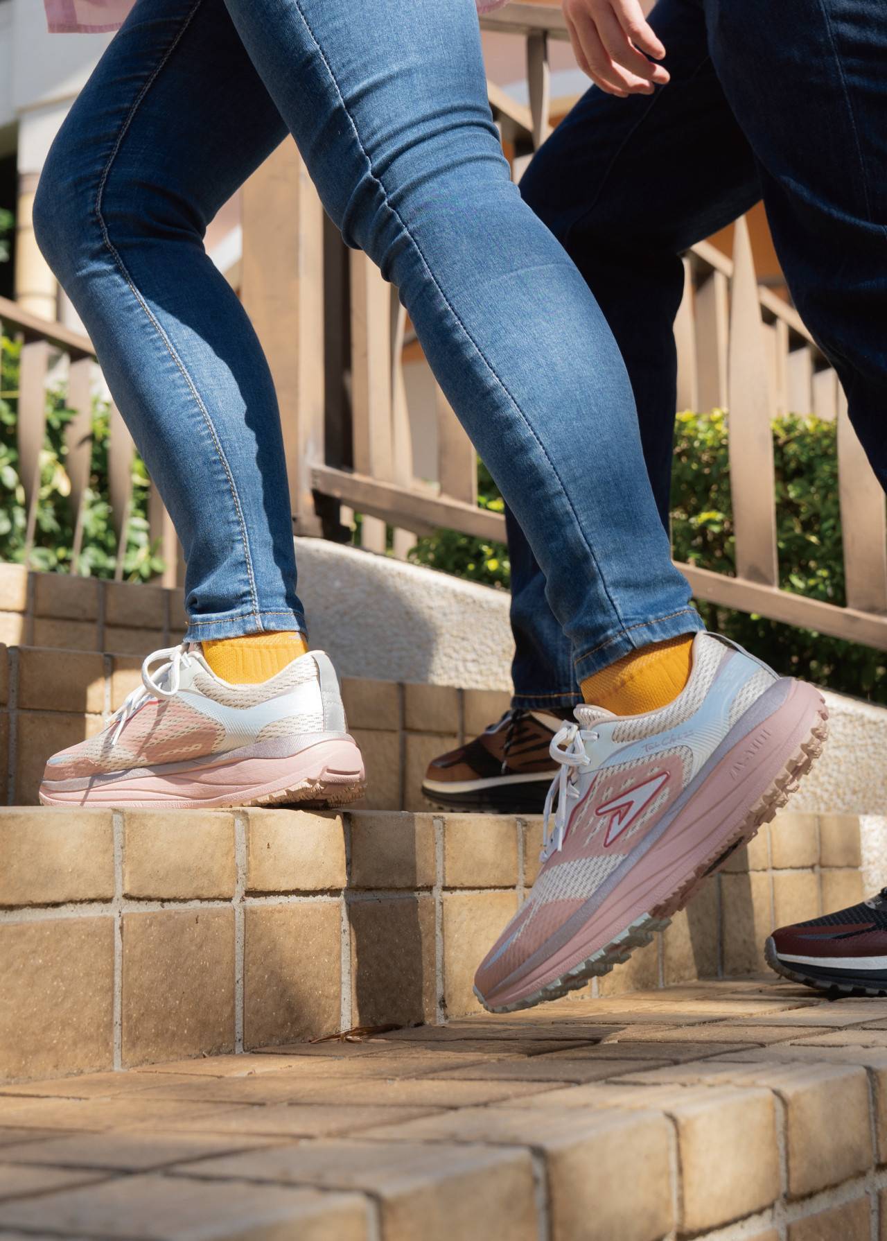 USTINI 我挺你健康鞋 - 白沙屯媽祖聯名蹦蹦極地鞋套組