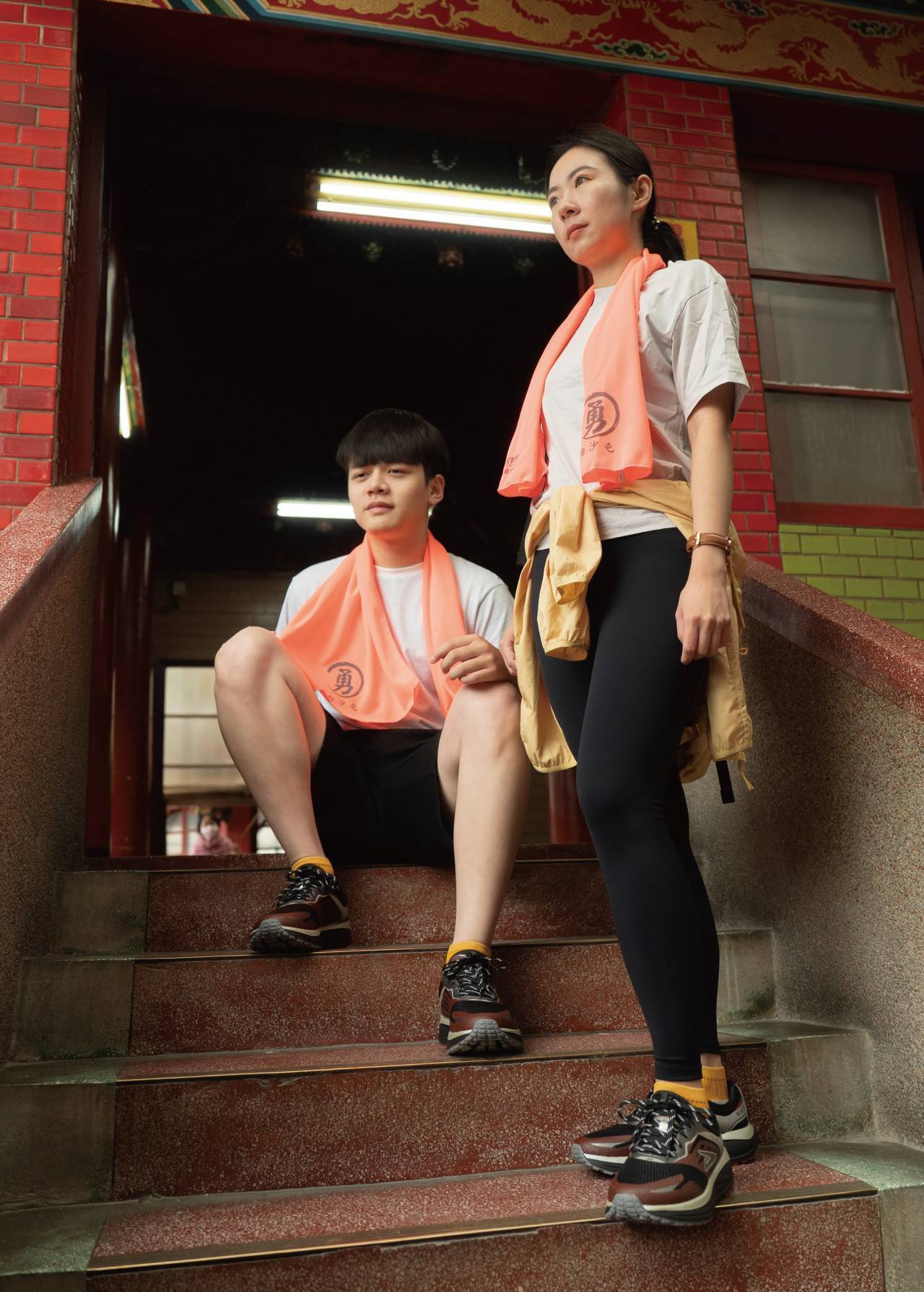 USTINI 我挺你健康鞋 - 白沙屯媽祖聯名蹦蹦極地鞋套組