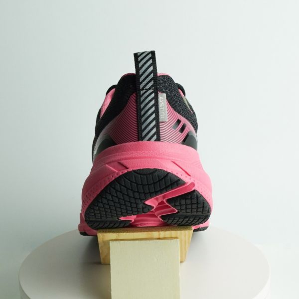 白沙屯媽祖 x 豹豹極地鞋 + 米其林排靜電襪 + 鞋帶 - 黑桃豹 USTINI我挺你健康鞋,豹豹極地鞋,豹豹鞋,馬拉松跑鞋,白沙屯媽祖,繞境鞋,進香鞋,排靜電鞋,接地氣鞋,久走久站鞋,足底筋膜炎鞋,拇指外翻鞋,健康鞋,好穿的鞋,好走的鞋,太極鞋,極地鞋