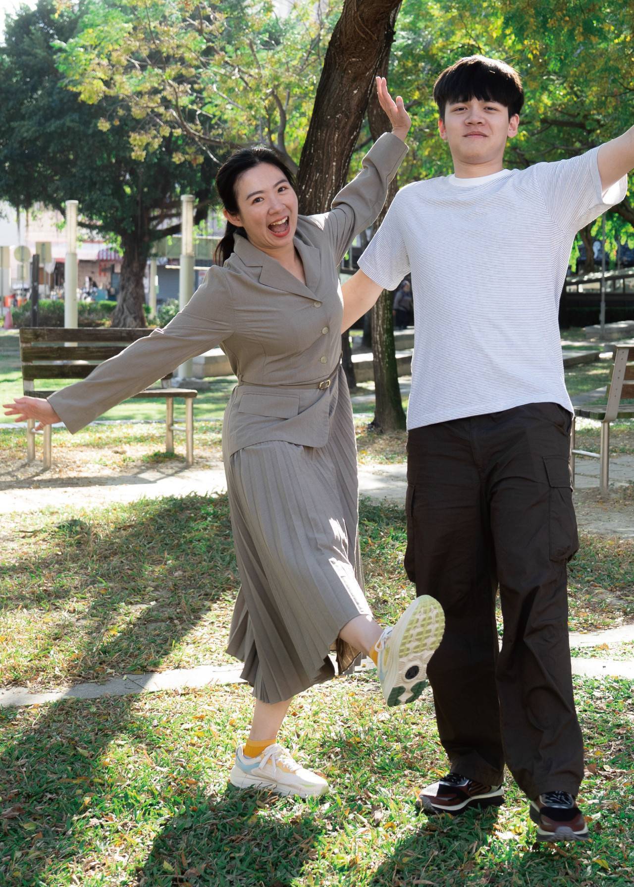 USTINI 我挺你健康鞋 - 白沙屯媽祖聯名蹦蹦極地鞋套組