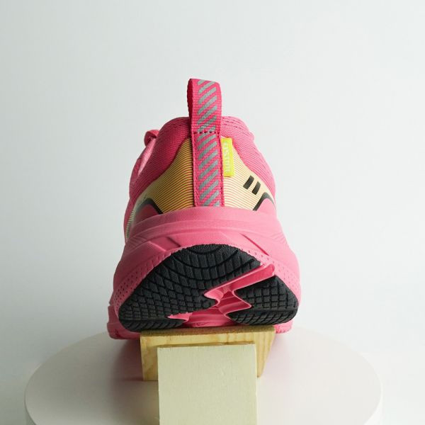 白沙屯媽祖 x 豹豹極地鞋 + 米其林排靜電襪 + 鞋帶 - 粉紅豹 USTINI我挺你健康鞋,豹豹極地鞋,豹豹鞋,馬拉松跑鞋,白沙屯媽祖,繞境鞋,進香鞋,排靜電鞋,接地氣鞋,久走久站鞋,足底筋膜炎鞋,拇指外翻鞋,健康鞋,好穿的鞋,好走的鞋,太極鞋,極地鞋