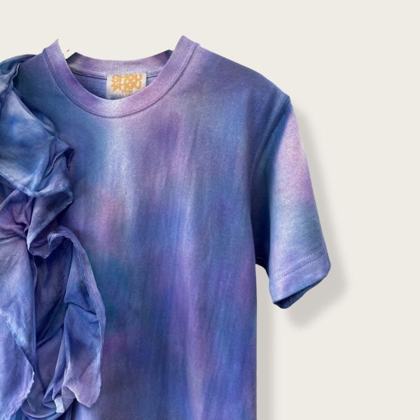 no.151 #雲朵花立裁手繪上衣 | 1號 短版上衣, 雲朵造型T-shirt, 台灣設計, 手作衣服, 重磅純棉T恤, 百搭短袖, 高腰褲搭配, 手繪服飾, 春夏上衣推薦