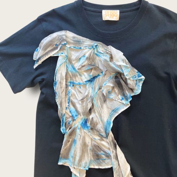 no.294 #雲朵花立裁造型上衣 造型上衣, 雲朵造型T-shirt, 台灣設計, 手作衣服, 重磅純棉T恤, 百搭短袖, 高腰褲搭配, 手繪服飾, 春夏上衣推薦