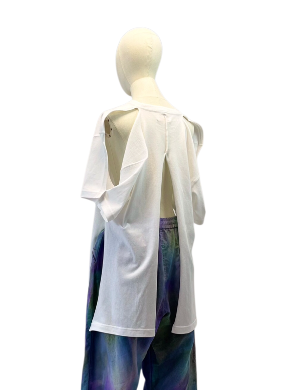 no.213 #今夏女士們大推薦破壞剪裁oversize短袖T恤 | 4號 SHOUSHOU T-shirt  藝術 潮流 休閒 上衣 設計師