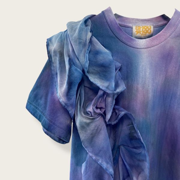 no.151 #雲朵花立裁手繪上衣 | 1號 短版上衣, 雲朵造型T-shirt, 台灣設計, 手作衣服, 重磅純棉T恤, 百搭短袖, 高腰褲搭配, 手繪服飾, 春夏上衣推薦