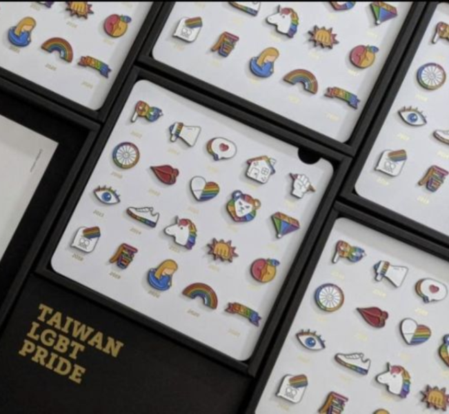 【隨機款】紀念金屬徽章歷年款 