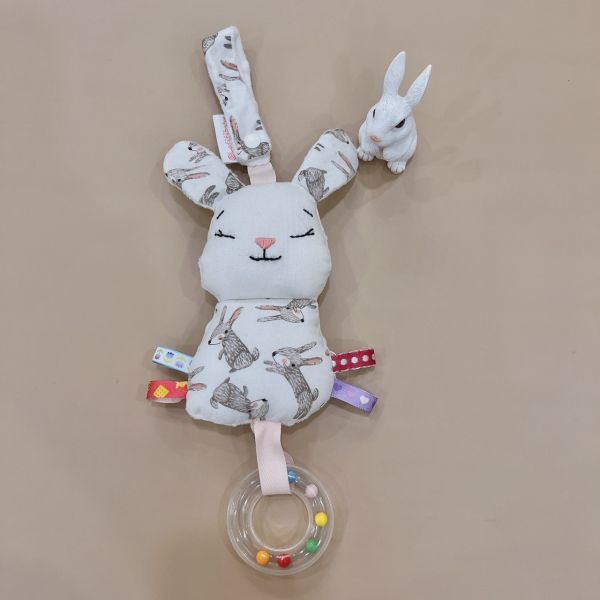 Bunny playground Baby Full-Month Shower Gift Box Baby Bib Baby Rattle Handbell Baby Full-Month Shower Gift Box