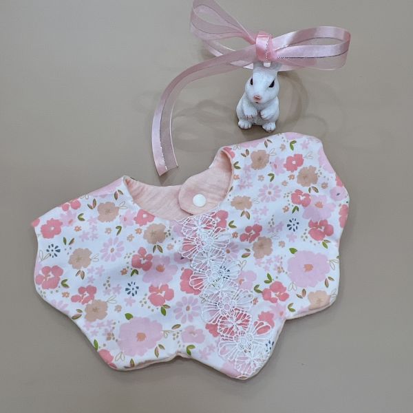 Floral Baby Full-Month Shower Gift Box Baby Bib,  Babies’ hairband Set