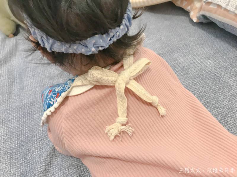 三橫太太推薦【藍色花園系列】造型圍兜 彌月禮盒,樂霏菲手作嬰幼兒精品,lafifibaby,圍兜