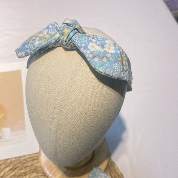 【彌月禮盒組】花漾童心 禮盒包裝代寫卡片 彌月禮盒,新生兒禮物首選,寶寶髮帶,寶寶圍兜,荳荳毯