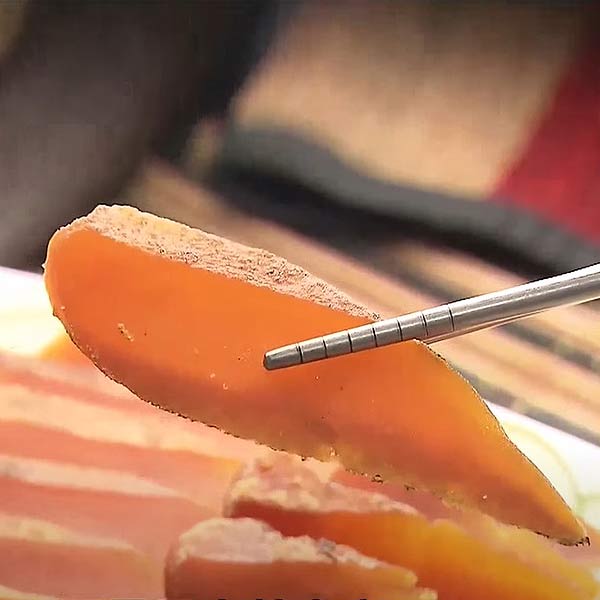 日曬野生軍烏魚子(8兩) 冠軍烏魚子,楊信,烏魚子,年菜,宴客,做壽,生日