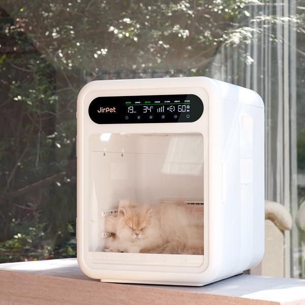《超早鳥優惠價 | 只有６０台》【Jirpet 中型巔峰旗艦 掃風快乾烘毛室】 搭載全新動態掃風設計，讓氣流持續移動、均勻翻動毛髮，透過更高效的掃風快乾體驗，讓毛孩在更短時間內完成吹乾，為追求效率與旗艦性能的使用需求，帶來更進階的全方位毛髮護理體驗！ 寵物烘乾機
毛髮乾燥機
寵物護理用品
毛髮護理工具
狗狗吹風機
貓咪毛髮護理
速乾寵物毛巾
溫風寵物吹風機
靜音寵物烘毛機
持久高功率烘毛機