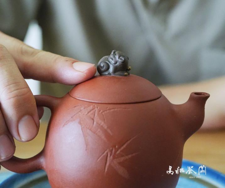 一廠幽竹貔貅朱泥 茶具,茶文化,茶藝,茶道,茶日子,生活,美學,茶,易錕茶堂,易錕,道具,好茶,瀝水,京都,古,古代,茶席