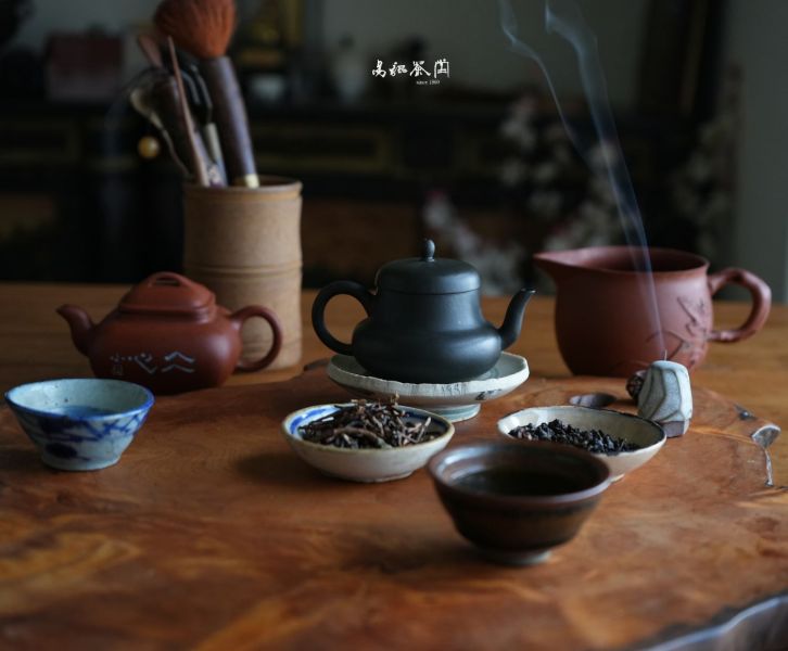 (堂主藏品）民國80年甕藏沉香味比賽老茶枝  茶葉,桂花,茶園,武夷,茶,易錕茶堂,台灣茶,高山茶,烏龍,老茶,保健,沒食子酸,安神,拼配