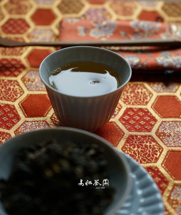 紅水桂花窨武夷(2022) 茶葉,桂花,茶園,窨,武夷,茶,易錕茶堂,花茶,優雅,拼堆,烏龍,台灣茶,烏龍,武夷,養生,健康,花.岩茶,茶會,茶席