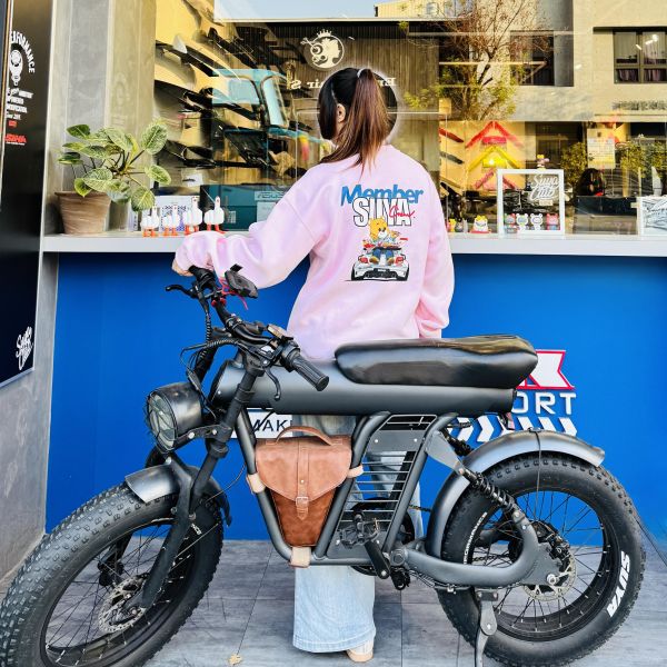 SUYA PIZZA BEAR Swearshirt 