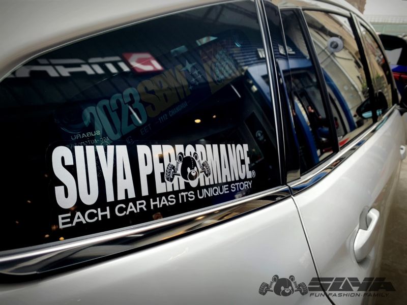 SUYA 馬力熊 PERFORMANCE 車貼 