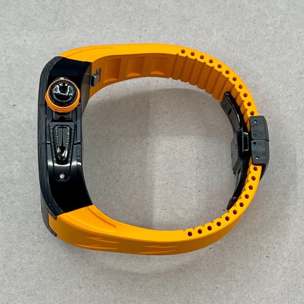 Apple Watch RSC2-Carbon 46mm 黑色碳纖維手錶殼(橘色錶冠環+橘色橡膠錶帶) Apple Watch手錶殼,Apple Watch不鏽鋼殼,Apple Watch保護殼,Apple Watch鋁合金殼,Apple Watch鈦合金殼,Apple Watch碳纖維殼,Apple Watch石英纖維,Apple Watch透明錶殼,Apple Watch水晶錶殼,Apple Watch錶帶