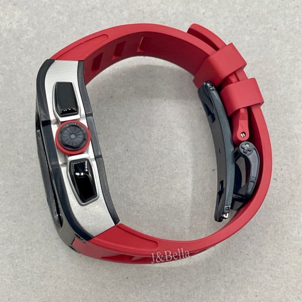 Apple Watch RSC3-Titanium 44mm、45mm 黑銀色鈦合金手錶殼(紅色錶冠環+紅色橡膠錶帶) Apple Watch手錶殼,Apple Watch不鏽鋼殼,Apple Watch保護殼,Apple Watch鋁合金殼,Apple Watch鈦合金殼,Apple Watch碳纖維殼,Apple Watch透明錶殼,Apple Watch錶帶