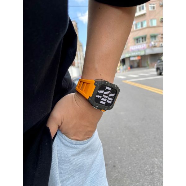 Apple Watch RSC-Carbon 44mm、45mm 黑色碳纖維手錶殼(橘色錶冠+橘色橡膠錶帶) Apple Watch手錶殼,Apple Watch不鏽鋼殼,Apple Watch錶殼,Apple Watch保護殼,Apple Watch錶帶