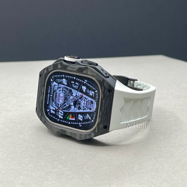 Apple Watch Ultra 49mm 黑色碳纖維手錶殼(白色錶冠+白色橡膠錶帶) Apple Watch手錶殼,Apple Watch不鏽鋼殼,Apple Watch保護殼,Apple Watch鋁合金殼,Apple Watch碳纖維殼,Apple Watch透明錶殼,Apple Watch錶帶