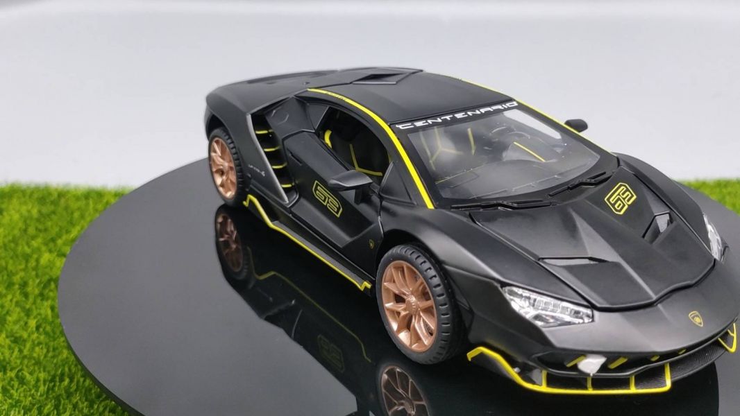 1/24 藍寶堅尼 LP770 63 仿真合金車 