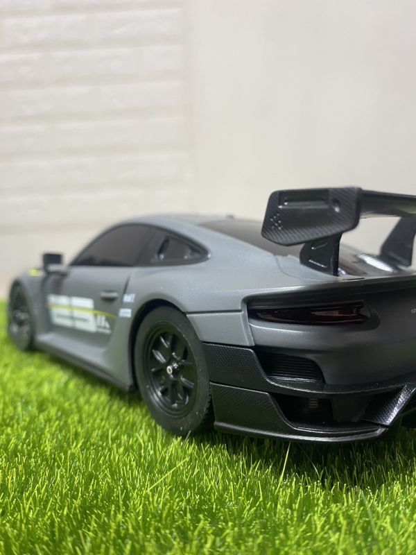 1/24 保時捷911 GT2 RS Clubsport 25 遙控車 原廠授權 1:24 跑車 