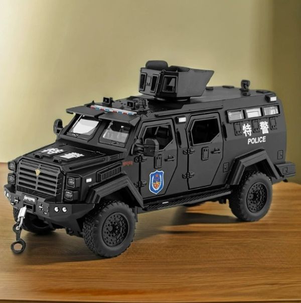1/32 劍齒虎 警車 警察 武裝車 裝甲車 防暴車 鎮暴車 1:32 