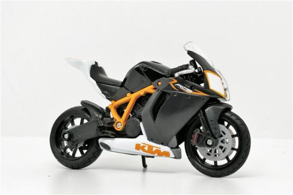 Bburago  KTM 1190 RC8 R 