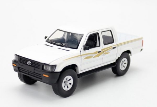 1:32 高仿真 新版 TOYOTA 皮卡 海力克斯 貨卡 HILUX 