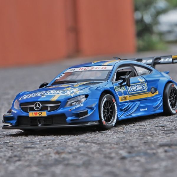 1/32 組裝式 賓士 C63 AMG 