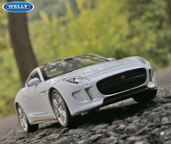 威利 Jaguar F-TYPE 正版授權 1：36合金車 